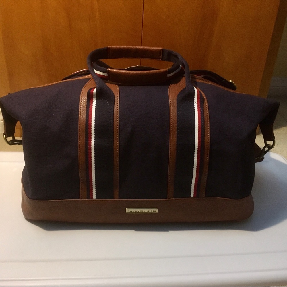 Tommy Hilfiger Weekender Travel Bag